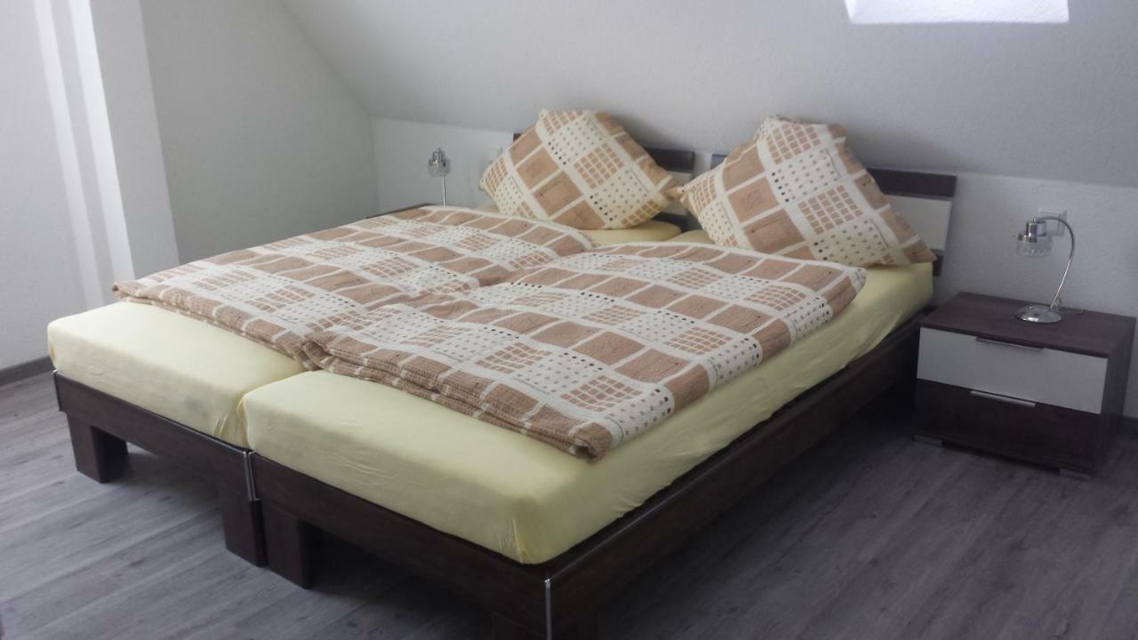 Ferienwohnung Schnell บาด เซาล์เกา ภายนอก รูปภาพ